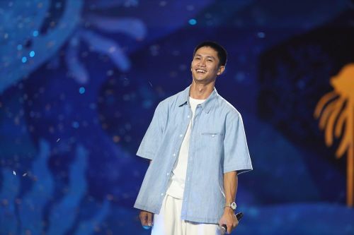 Nguyễn Hùng phim 'Mưa đỏ' tự hào lần đầu tiên đoạt giải thưởng 'Cảm hứng Việt'