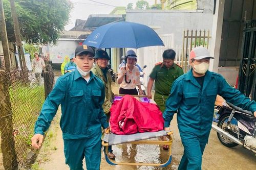 Bảo vệ tính mạng người dân là trên hết trong bão số 13