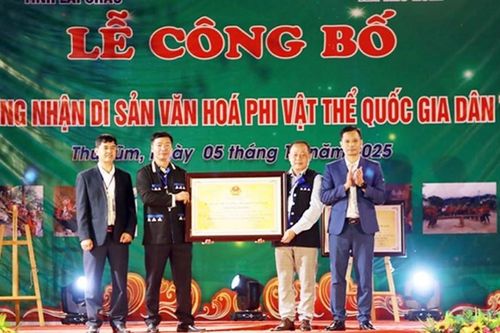 'Nghệ thuật Xòe' và Diễn xướng 'Xa Nhà Ca' của người Hà Nhì là Di sản văn hóa phi vật thể quốc gia