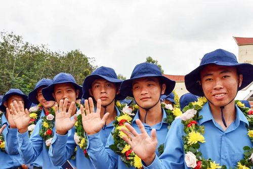 Quân khu 7 xuất quân tìm kiếm hài cốt liệt sĩ Việt Nam hy sinh tại Campuchia