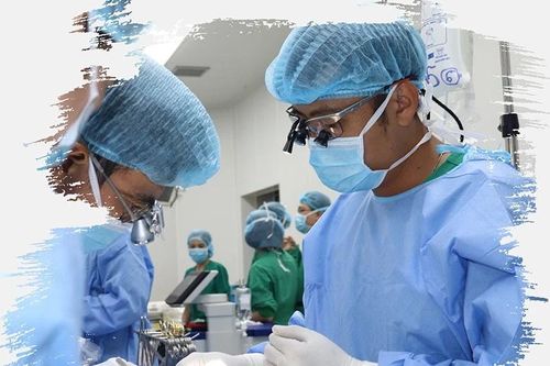 Cứu bệnh nhi vỡ tá tràng do tai nạn giao thông