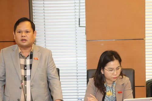 Khẩn trương tháo gỡ tình trạng thiếu hụt nguồn cát cho các dự án phát triển hạ tầng