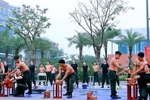Xây dựng lực lượng Cảnh sát cơ động Ninh Bình tinh nhuệ, xứng đáng là 'quả đấm thép' của Công an tỉnh