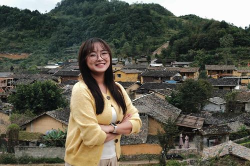 'Cảnh tượng chưa từng thấy' ở Lô Lô Chải hút du khách ghé thăm