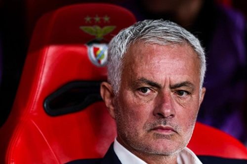 Mourinho nguy cơ bị Benfica sa thải vì khủng hoảng châu Âu