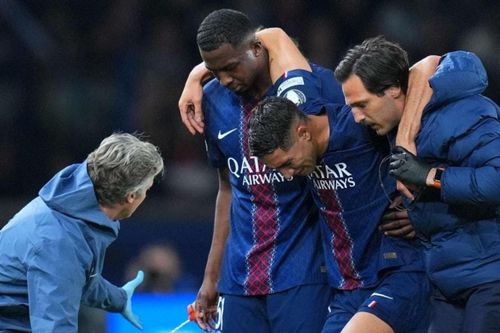 PSG khủng hoảng hàng thủ, nhắm trung vệ Eric Garcia từ Barca
