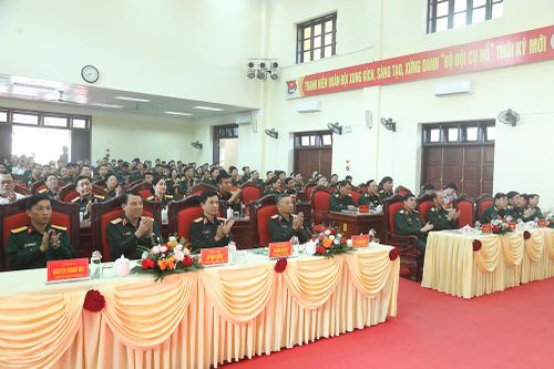 Đa dạng hóa hình thức phổ biến, giáo dục pháp luật trong thanh niên Quân đội
