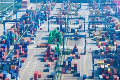 Trung Quốc nới lỏng kiểm soát xuất khẩu với hơn 30 thực thể Mỹ