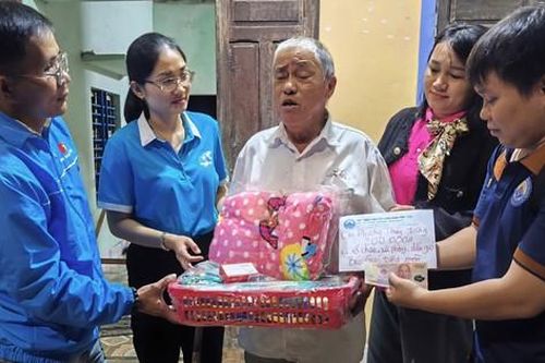 Các cấp Hội phụ nữ Đắk Lắk khẩn trương ứng phó với bão số 13