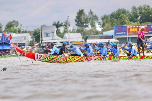 Đua ghe ngo - Biểu tượng sức mạnh đoàn kết của đồng bào Khmer