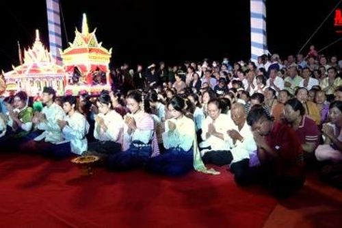Giữ gìn và phát huy bản sắc văn hóa của đồng bào Khmer