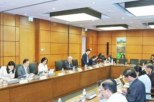 Đại biểu Quốc hội tỉnh Bắc Ninh đóng góp nhiều ý kiến vào các dự án luật