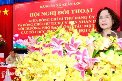 Lãnh đạo xã Xuân Lộc đối thoại với trưởng, phó Ban Công tác Mặt trận và các đoàn thể chính trị - xã hội