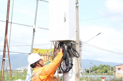 Toàn tỉnh hoàn tất sơ tán dân trước 10 giờ ngày 6-11