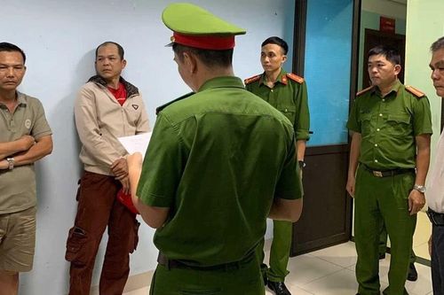 Nghiêm trị hành vi chống người thi hành công vụ