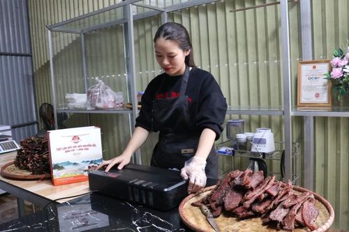 Từ bàn ăn đến ocop