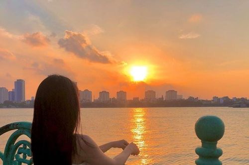Hồ Tây Hà Nội: Trải nghiệm nét thơ mộng giữa lòng thủ đô
