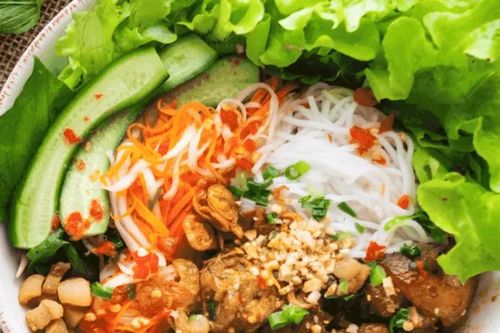 Bún thịt nướng Hà Nội: Cẩm nang 10 quán ngon cho du khách