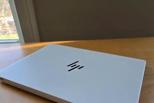 HP OmniBook 7 Aero: Siêu nhẹ nhưng pin là sự đánh đổi lớn