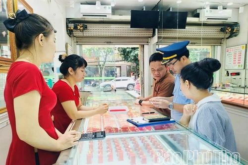 Quyết liệt, đồng bộ trong đấu tranh chống gian lận thương mại và hàng giả