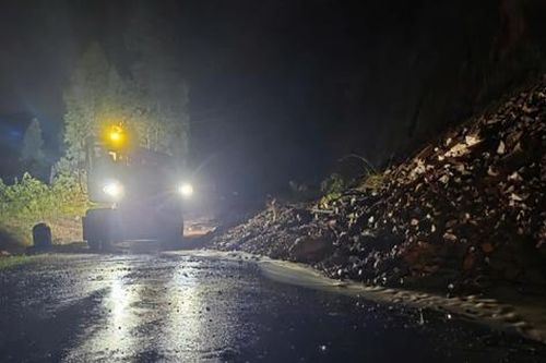 Tin tức mới nhất bão số 13: Sạt lở nghiêm trọng tại đèo Tô Na trên QL25