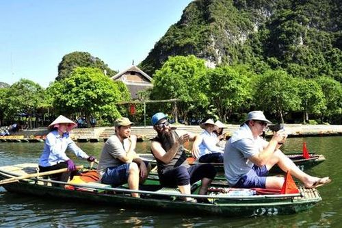 Du lịch Việt Nam bứt phá tháng 10, đón 1,73 triệu lượt khách quốc tế