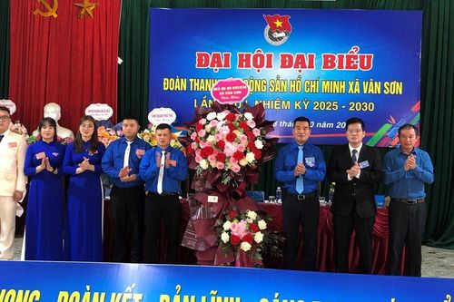 Tuổi trẻ xã Vân Sơn - tiên phong trên hành trình chuyển đổi số