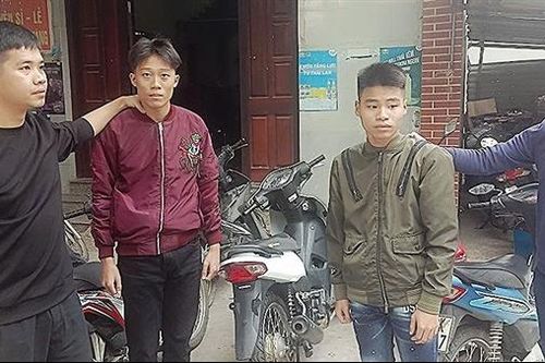 Hai cướp 'nhí' dùng đinh ba chặn xe trên cao tốc bị 'tóm'