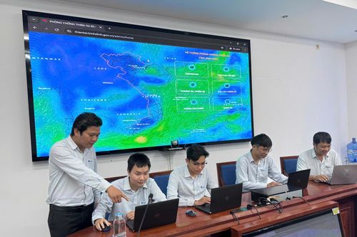 Nhà mạng dồn toàn lực đảm bảo an ninh thông tin ứng phó với bão số 13 Kalmaegi