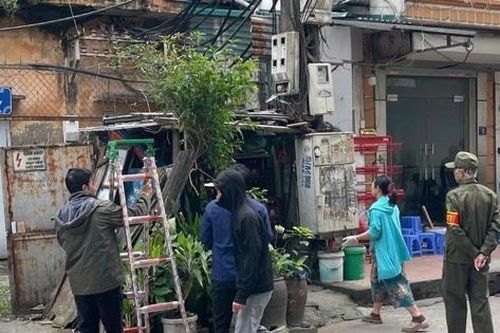 Phường Vĩnh Hưng kịp thời giải quyết vi phạm trật tự đô thị sau phản ánh của Báo Hànôịmới