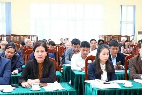 Người dân xã Sơn Đồng quan tâm vấn đề cơ sở hạ tầng, giao đất dịch vụ tại thực địa