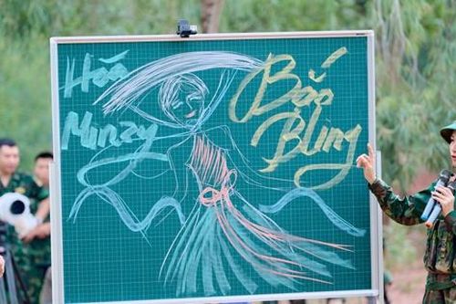 Nghe Hòa Minzy hát live 'Bắc Bling', Diệp Lâm Anh trổ tài hội họa khiến ai xem cũng khen ngợi