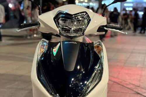 Giá xe ga Honda mới bán ở Việt Nam đẹp vượt trội, công nghệ đỉnh cao: Rẻ nhất 40,2 triệu đồng, đắt nhất bao nhiêu?