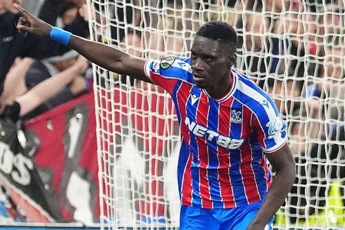 Crystal Palace tạo cột mốc lịch sử ở cúp châu Âu
