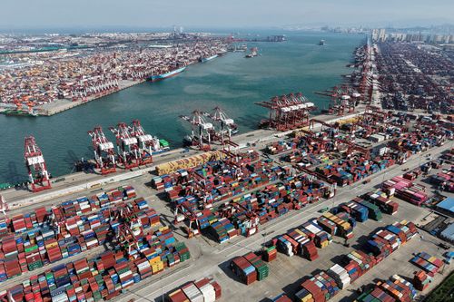 Trung Quốc bất ngờ giảm xuất khẩu