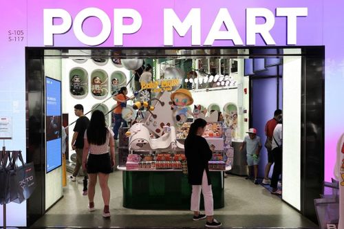 Cổ phiếu Pop Mart lao dốc sau màn 'vạ miệng' của nhân viên