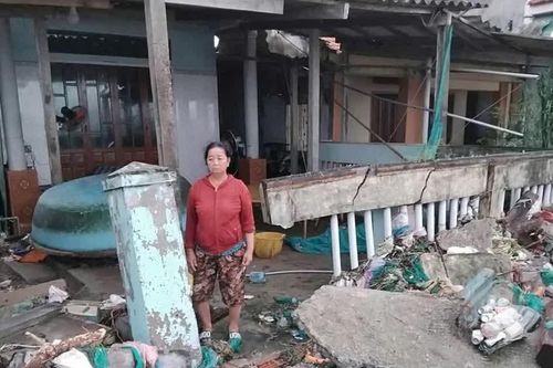 Quảng Ngãi: nhiều nơi tan hoang sau bão số 13