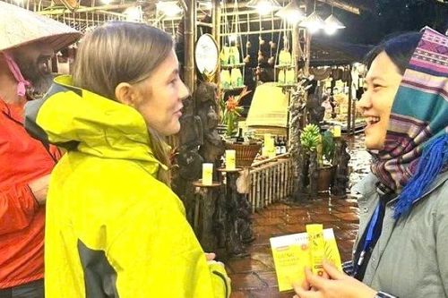 Khách quốc tế đến Việt Nam tăng đột biến trong tháng 10 năm nay