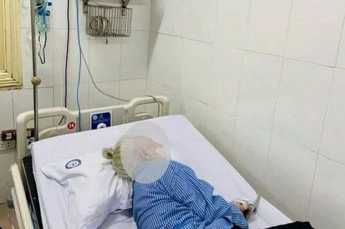 Điều trị kịp thời cho người bệnh bị tuyệt lạp bạch cầu hiếm gặp