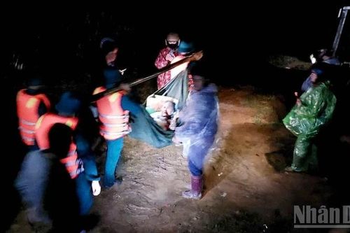 Lâm Đồng di dời khẩn cấp hàng chục hộ dân do nguy cơ vỡ đập thủy lợi