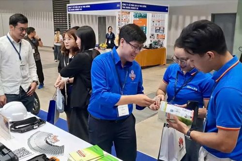 Tăng hiệu quả nguồn năng lượng tái tạo từ pin lưu trữ