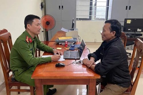 Đối tượng truy nã ra đầu thú sau gần 1 tháng lẩn trốn