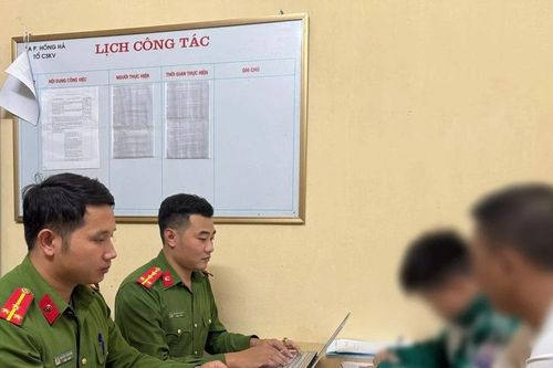 Nam sinh lớp 8 đâm, đẩy bạn xuống hồ chưa đủ 14 tuổi, xử sao?