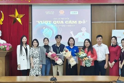 Chương trình giao lưu trực tuyến: 'Vượt qua cám dỗ'