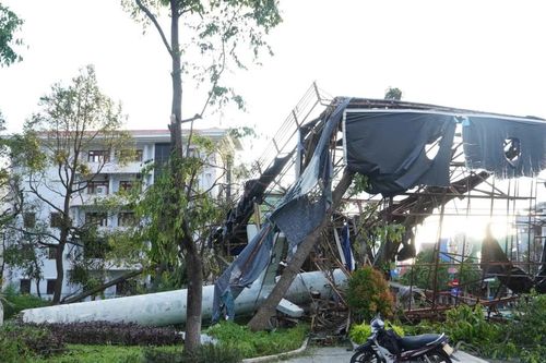 Gia Lai ngổn ngang sau bão Kalmaegi