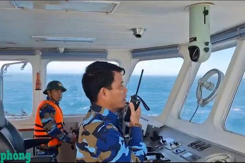 BĐBP tỉnh Quảng Ngãi điều động tàu cứu nạn tìm kiếm 3 người dân mất tích