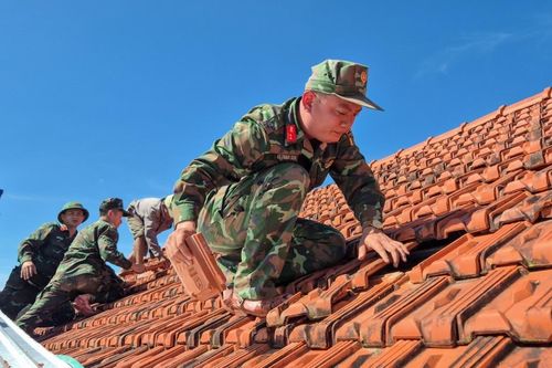 Quảng Ngãi nỗ lực khắc phục hậu quả do bão số 13