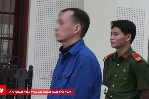 Lún sâu trong 'hố đen' vì mê bài bạc