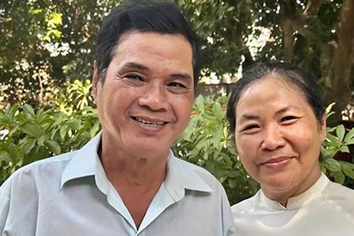 Diễn viên Mai Trần cay đắng giải nghệ vì bệnh tật, vợ kém 20 tuổi kề cận chăm sóc