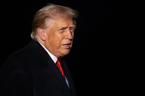 Thượng viện Mỹ bác dự luật hạn chế quyền tấn công Venezuela của ông Trump